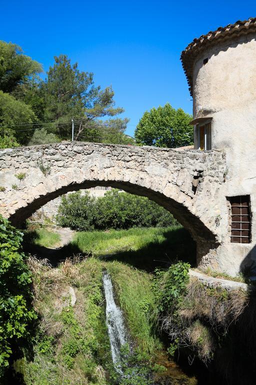 Gite Marceline Saint-Guilhem-le-Desert Exterior photo